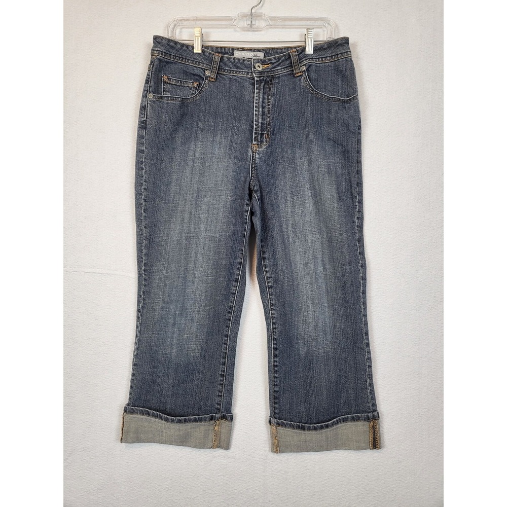 Chicos Platinum Womens Capri Jeans Blue Denim Mid Rise 5 Pocket Design Size 1.5